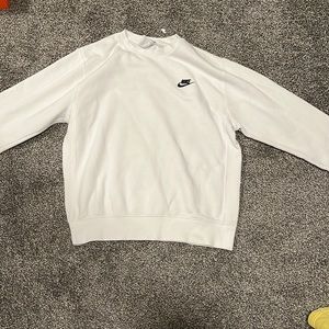 Nike mens small crew neck white and black